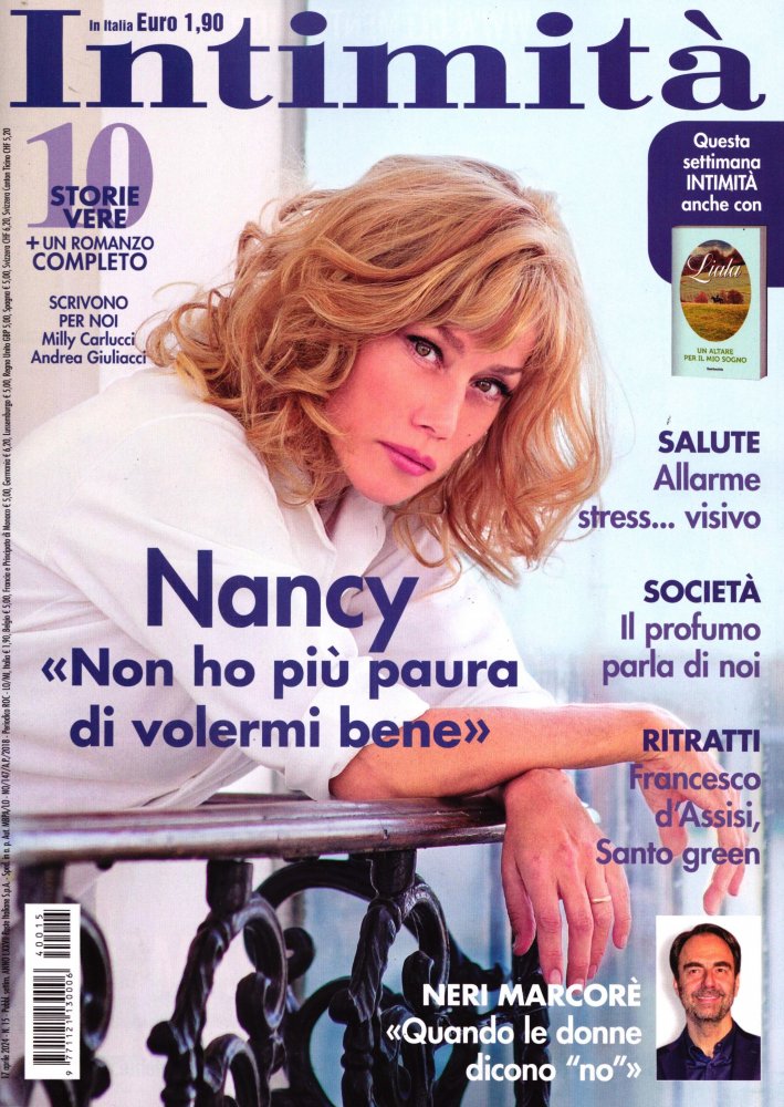 Numéro 2415 magazine Intimità Italia