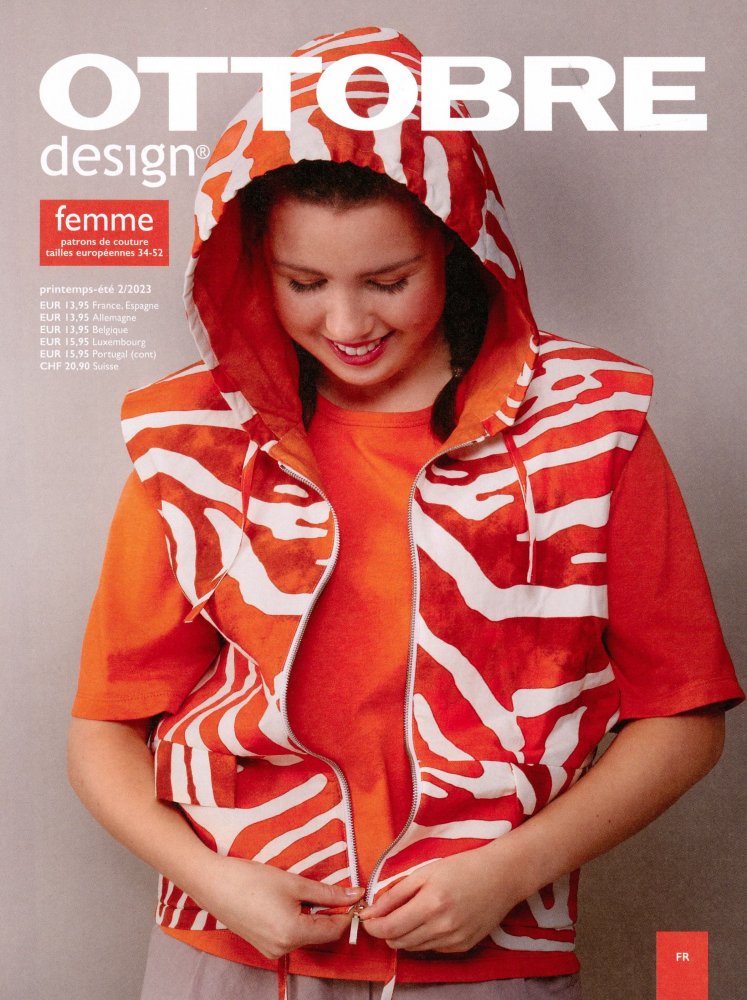 Numéro 2302 magazine Ottobre Design Woman